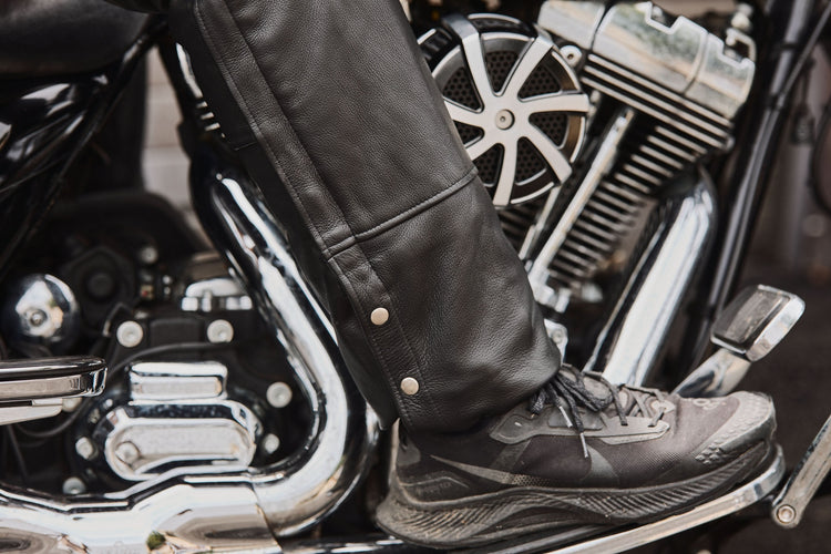 Unisex Double Deep Pocket Thermal Lined Chaps